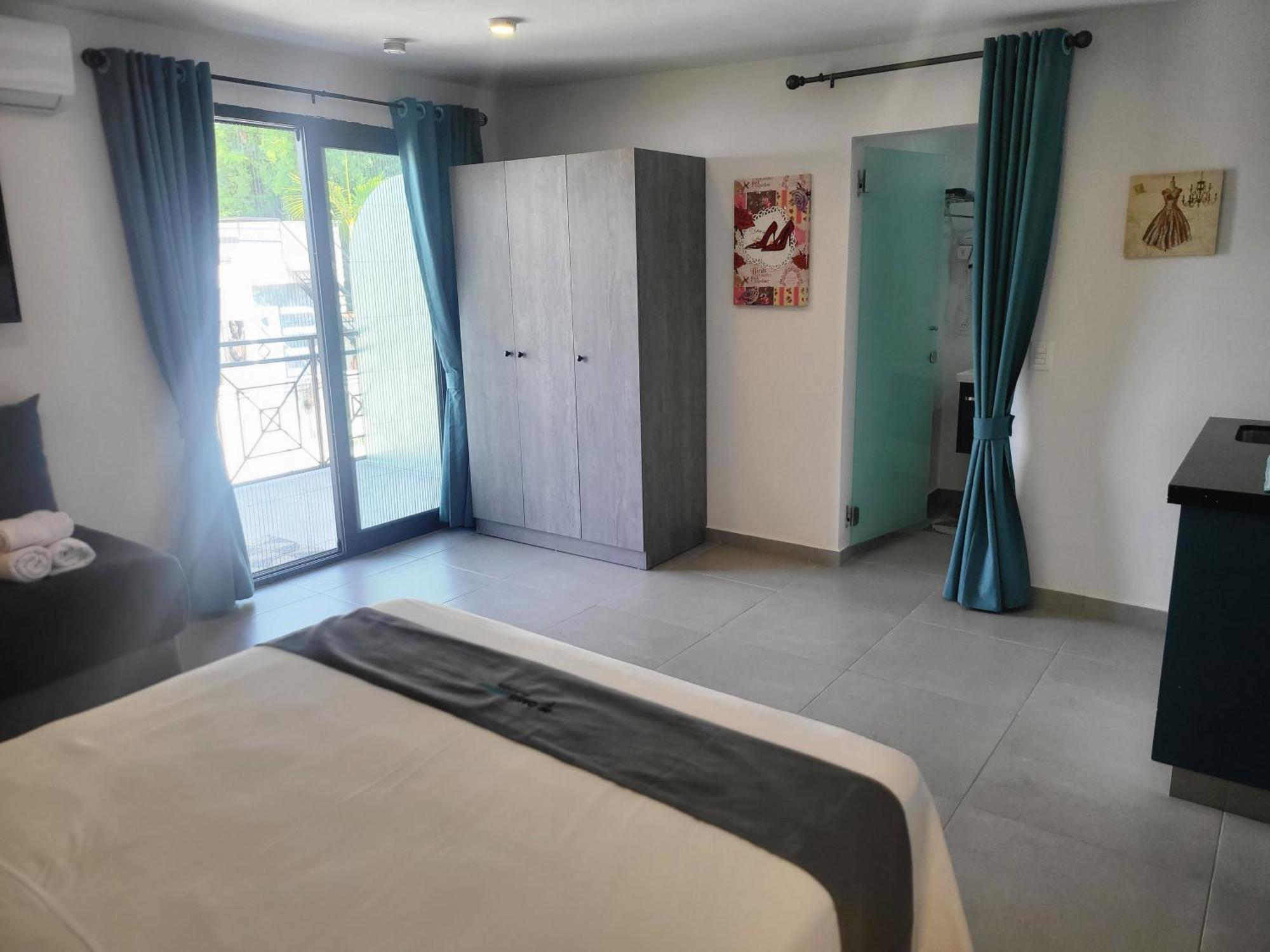 Hotel Oasis-Dream Holidays - La Petite France San Bernardino Exterior foto