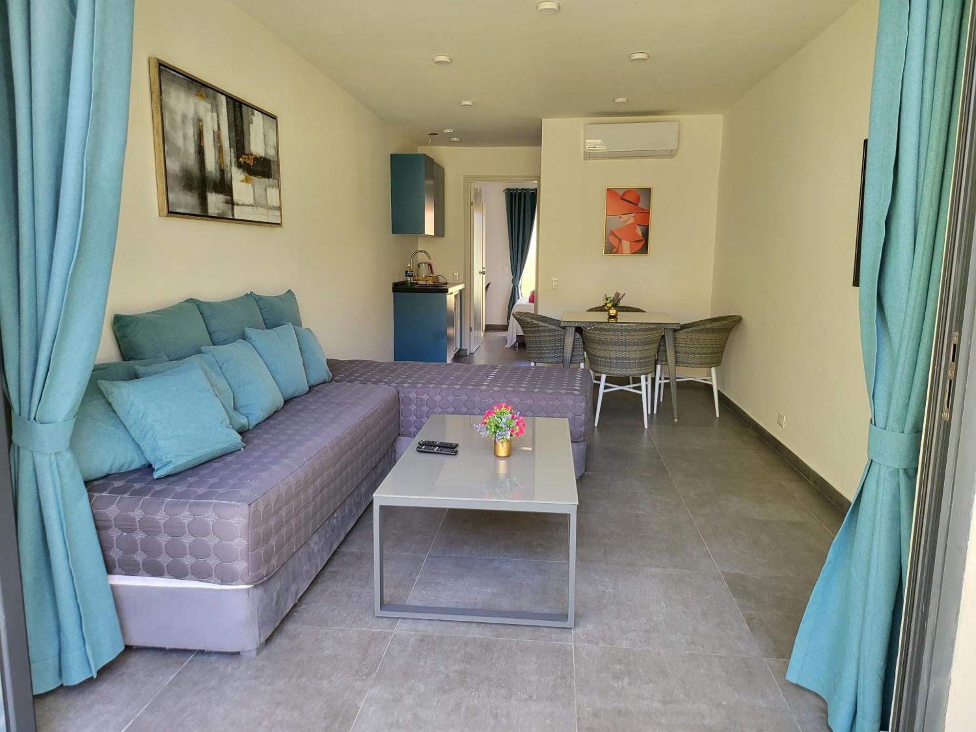 Hotel Oasis-Dream Holidays - La Petite France San Bernardino Exterior foto